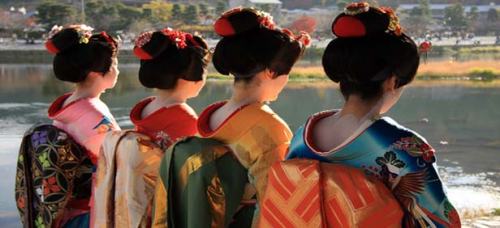 japanese-traditional-dress